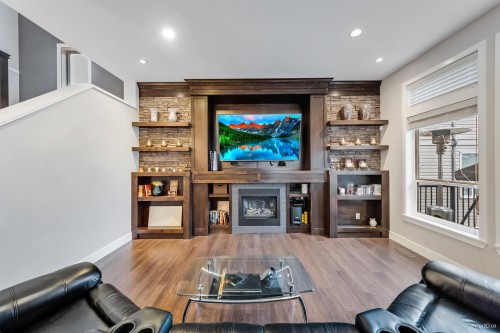 1318 Fifeshire Street, Coquitlam, BC 