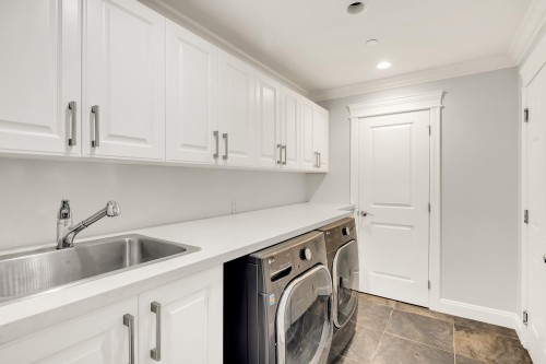 1020 Jay Crescent, Squamish, BC 