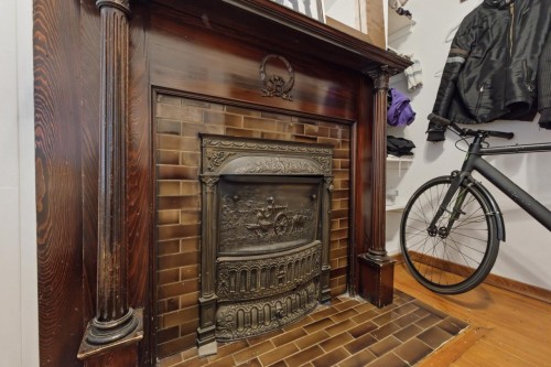 1758 Venables Street, Vancouver, BC 