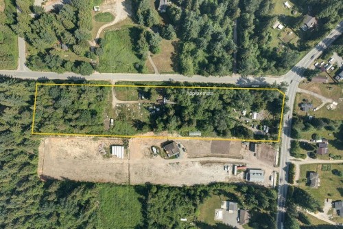 947 North Road, Gibsons, BC 