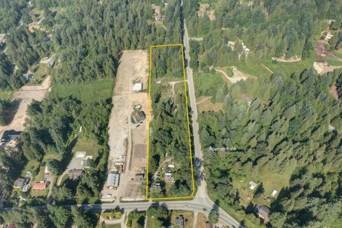 947 North Road, Gibsons, BC 