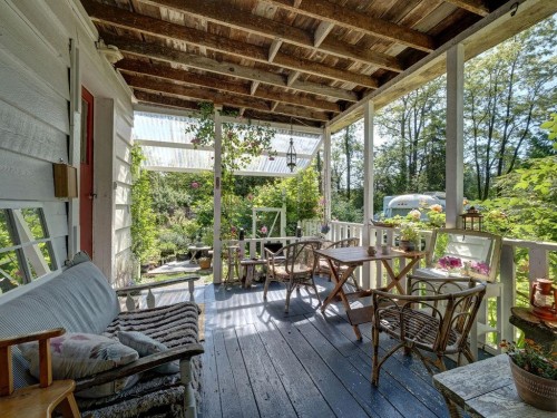 947 North Road, Gibsons, BC 