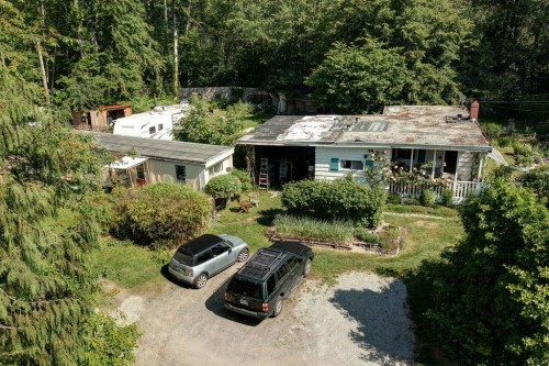 947 North Road, Gibsons, BC 