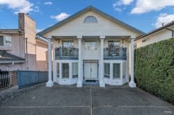 5110 Mckee Street  Burnaby, BC V5J 2T4
