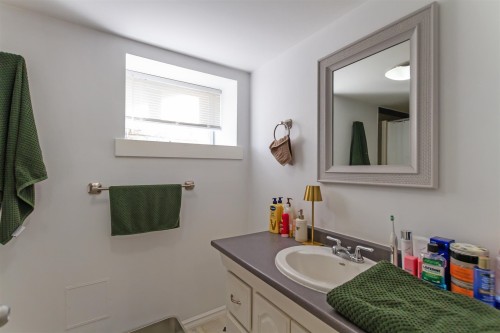 1925 Adanac Street, Vancouver, BC 