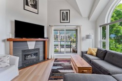 312-1466 Pemberton Avenue  Squamish, BC V8B 0K1