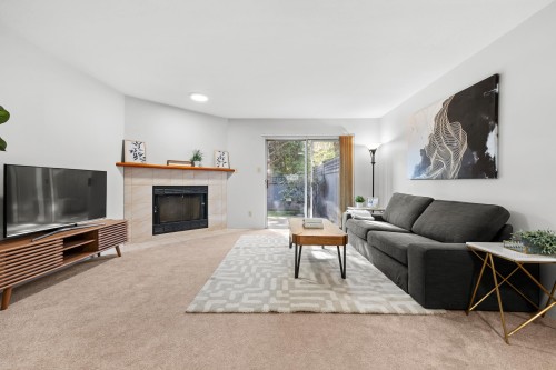 4-6631 Cooney Road  Richmond, BC V6Y 3T2