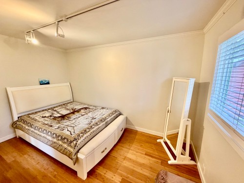 1876 Beaulynn Place, North Vancouver, BC 