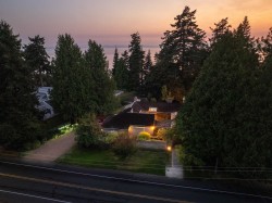 535 English Bluff Road  Delta, BC V4M 2M9