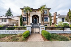 6907 Tyne Street  Vancouver, BC V5S 3M4