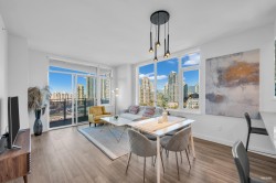 1307-4433 Alaska Street  Burnaby, BC V5C 5T3