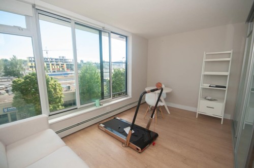 611-1783 Manitoba Street  Vancouver, BC V5Y 0K1