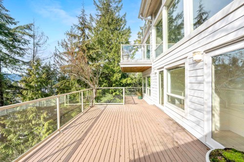 5295 Gulf Place, West Vancouver, BC 