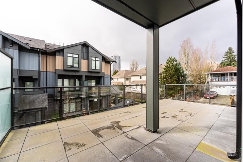 207-7161 17Th Avenue, Burnaby, BC 