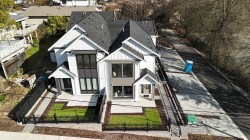 103-359 Laval Street  Coquitlam, BC V3K 4W7