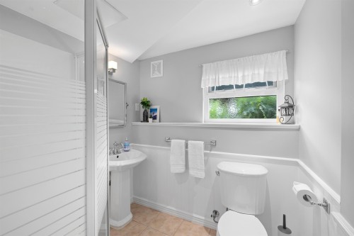 5259 12 Avenue, Delta, BC 