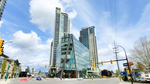 901-7388 Kingsway  Burnaby, BC V3N 0G9