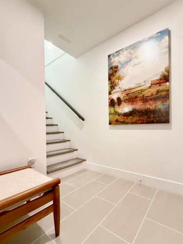 5458 Oak Street, Vancouver, BC 