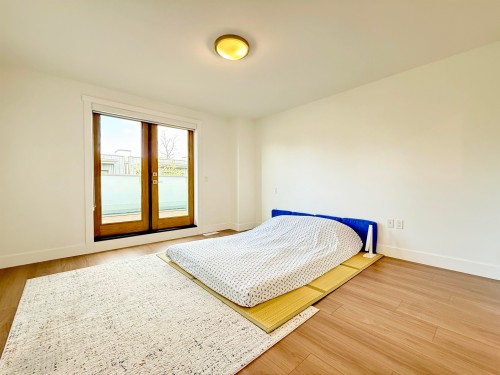 5458 Oak Street, Vancouver, BC 