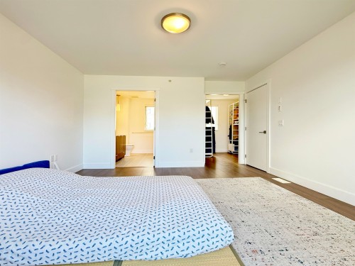 5458 Oak Street, Vancouver, BC 