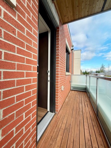 5458 Oak Street, Vancouver, BC 