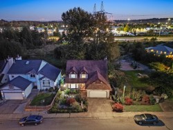 2378 Mariana Place  Coquitlam, BC V3K 6S2