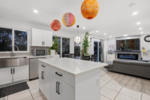 2378 Mariana Place, Coquitlam, BC 