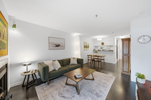 203-555 8th Avenue E Vancouver, BC V5T 1S9