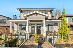 244 18th Street E North Vancouver, BC V7L 2X6