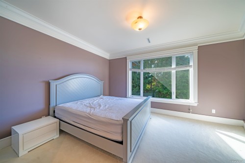 7591 Barkerville Court, Richmond, BC 