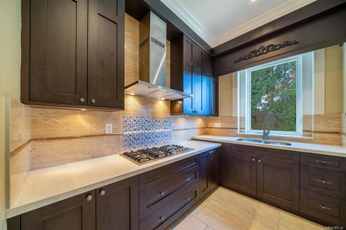 7591 Barkerville Court, Richmond, BC 