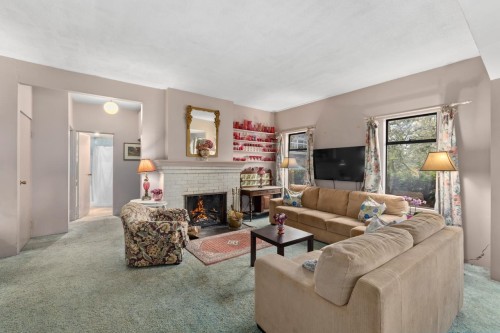 2730 Point Grey Road, Vancouver, BC 