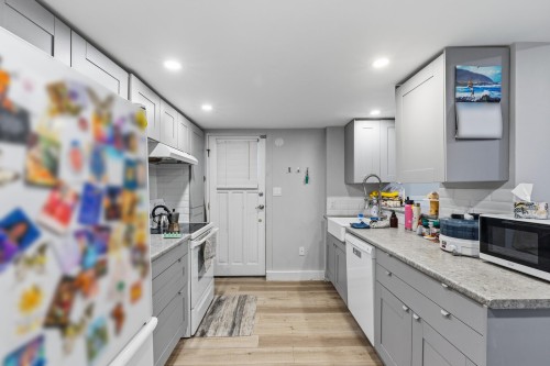 363 Dartmoor Drive, Coquitlam, BC 