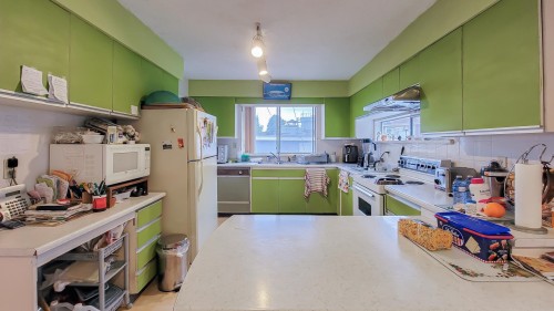 2155 Burquitlam Drive, Vancouver, BC 