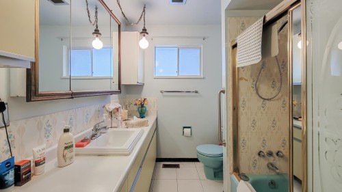 2155 Burquitlam Drive, Vancouver, BC 