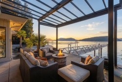 2 Strachan Point Road  West Vancouver, BC V7W 1C6