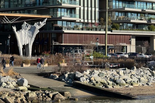 101-1737 Duchess Avenue, West Vancouver, BC 