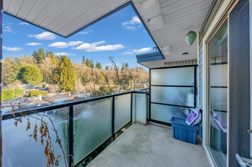 315-1330 Marine Drive, North Vancouver, BC 