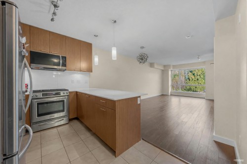 315-1330 Marine Drive, North Vancouver, BC 