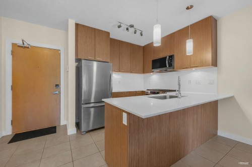 315-1330 Marine Drive, North Vancouver, BC 