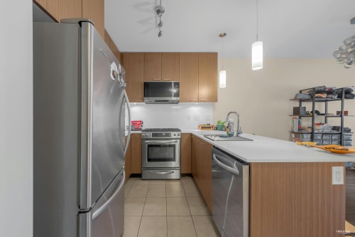 315-1330 Marine Drive, North Vancouver, BC 