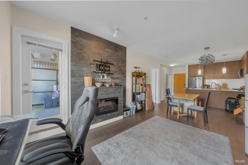 315-1330 Marine Drive, North Vancouver, BC 