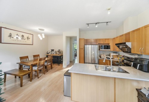 42-8415 Cumberland Place, Burnaby, BC 