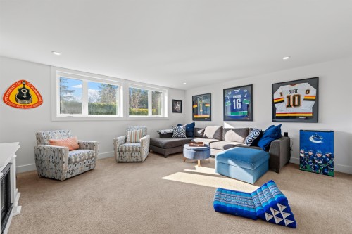 2907 Eddystone Crescent, North Vancouver, BC 