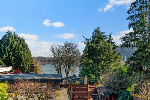 2907 Eddystone Crescent, North Vancouver, BC 