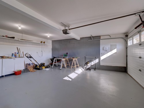 5683 Emily Way, Sechelt, BC 