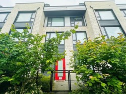 124-525 2nd Street E Vancouver, BC V7L 1E1