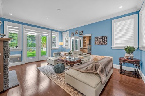 1287 Gordon Avenue, West Vancouver, BC 