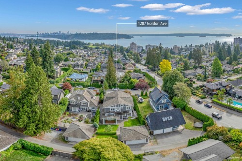 1287 Gordon Avenue, West Vancouver, BC 