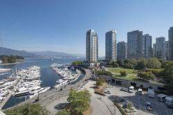 803-499 Broughton St  Vancouver, BC V6G 3K1